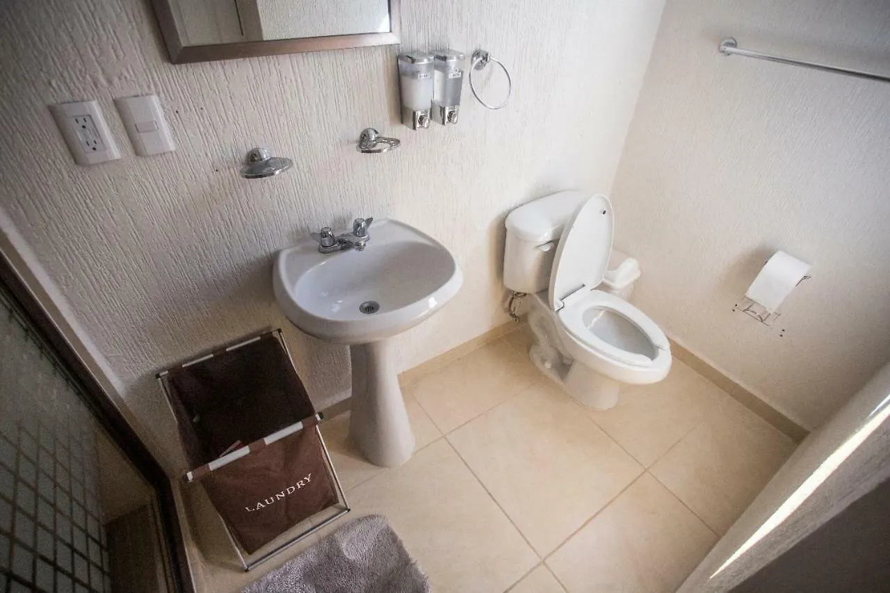 Casa Nueva En Olivos 3, Excelente Ubicacion Villa Playa del Carmen Holiday home