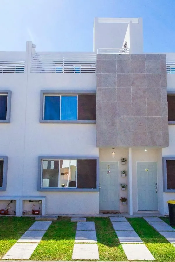 Casa Nueva En Olivos 3, Excelente Ubicacion Villa Playa del Carmen